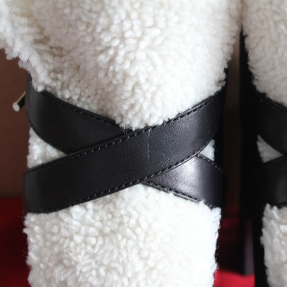 Christian Louboutin Black Cream Pole Chic 70mm Shearling Heeled Ankle Boot - Picture 8 of 12